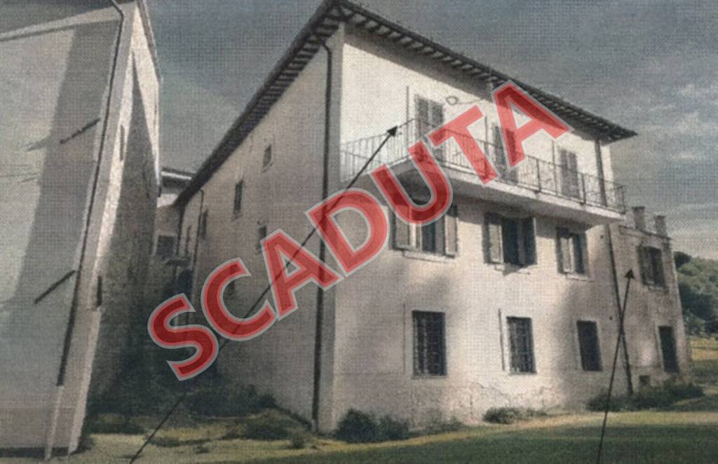 appartamento in vendita a Foligno in zona Scopoli