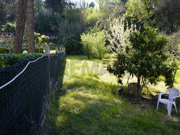 terreno in vendita a Foligno in zona Cappuccini