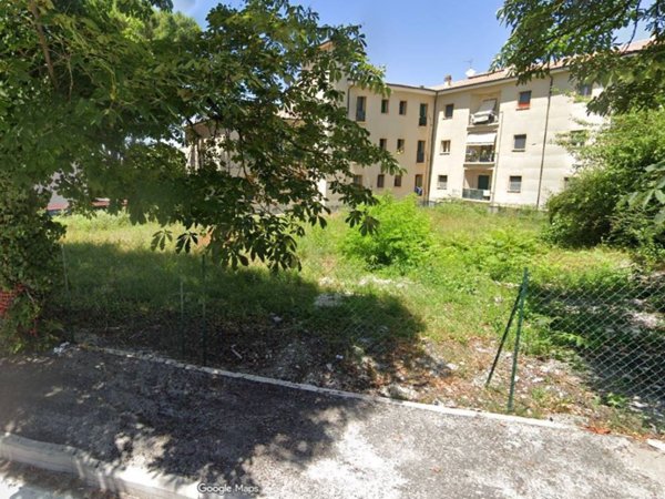 terreno edificabile in vendita a Foligno
