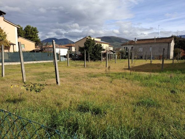 terreno edificabile in vendita a Foligno in zona Sterpete