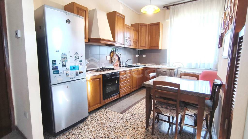 casa indipendente in vendita a Foligno in zona Camino