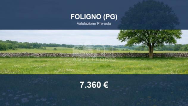 terreno agricolo in vendita a Foligno in zona Ravignano