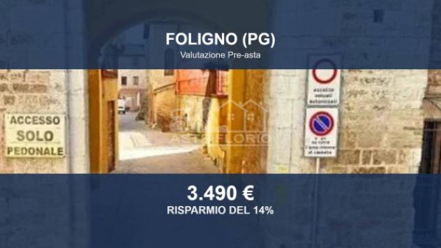 locale di sgombero in vendita a Foligno in zona Sant'Eraclio