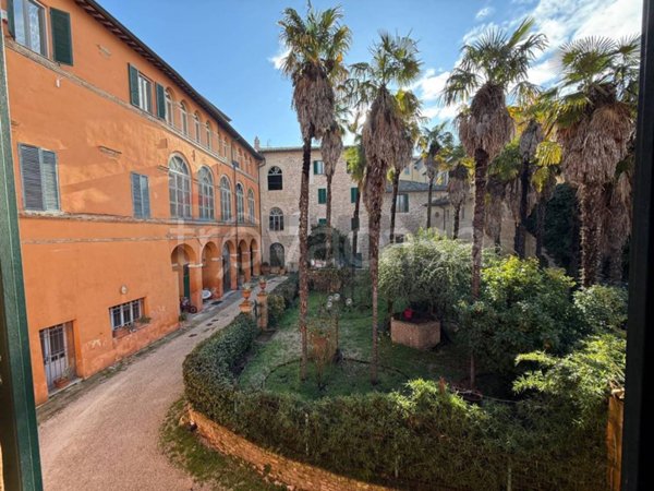 appartamento in vendita a Foligno