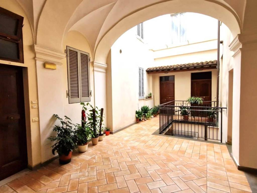 appartamento in vendita a Foligno in zona Camino