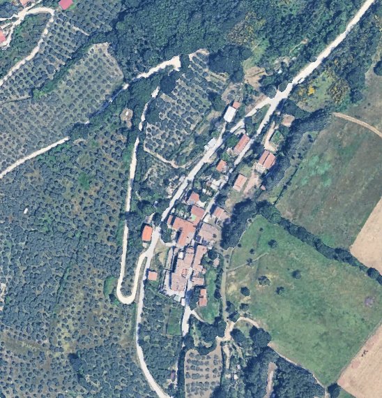 terreno agricolo in vendita a Foligno in zona Ravignano