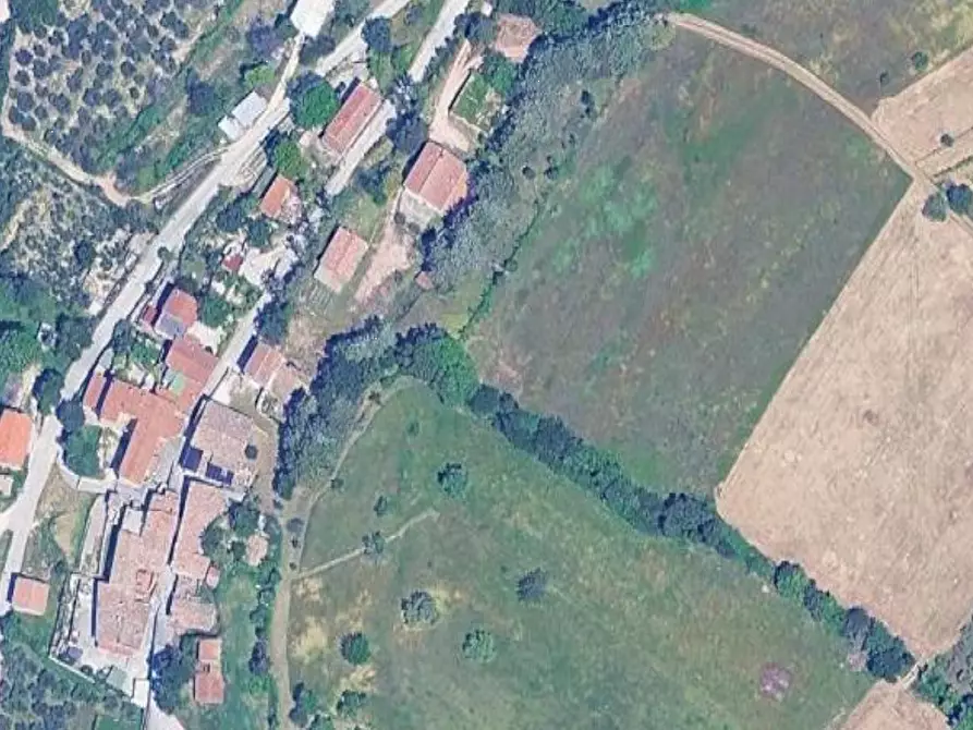 terreno agricolo in vendita a Foligno in zona Ravignano