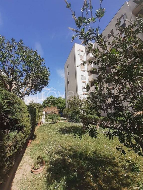 appartamento in vendita a Foligno in zona Camino