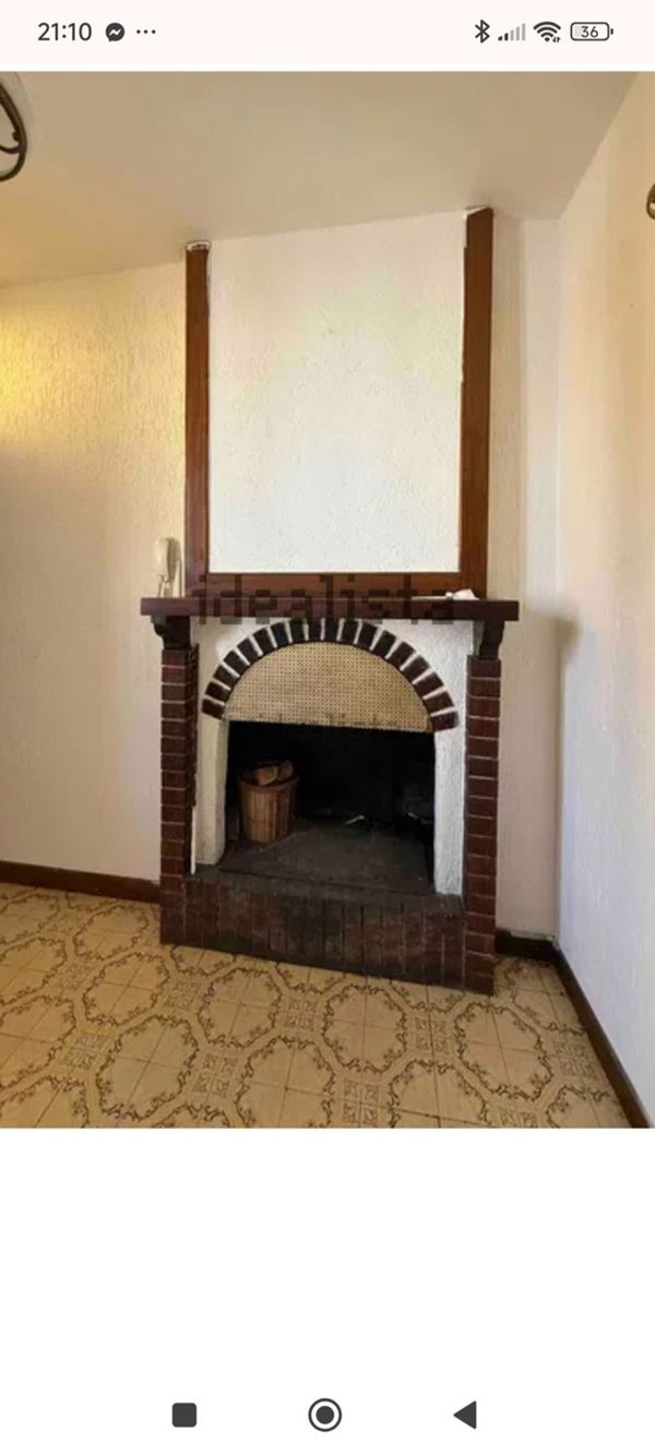 casa indipendente in vendita a Foligno in zona Camino