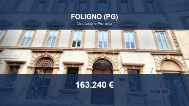 negozio in vendita a Foligno