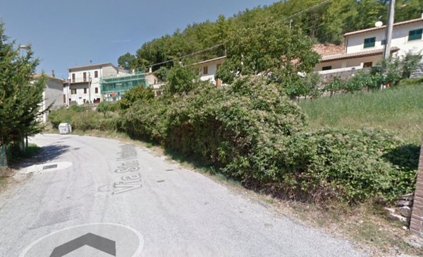 appartamento in vendita a Foligno in zona Scopoli