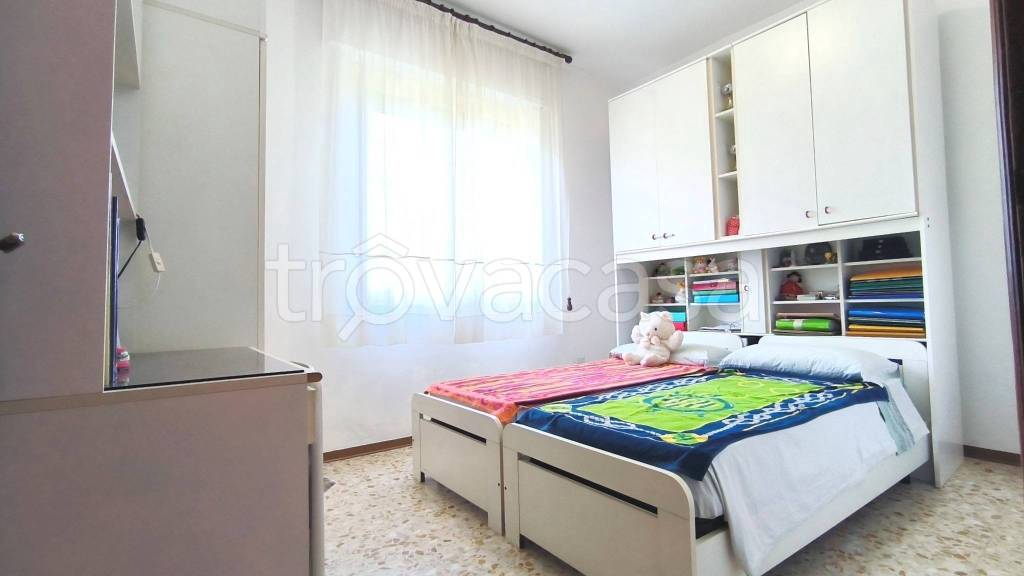 casa indipendente in vendita a Foligno in zona Camino