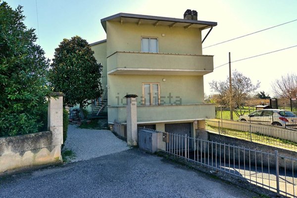appartamento in vendita a Foligno