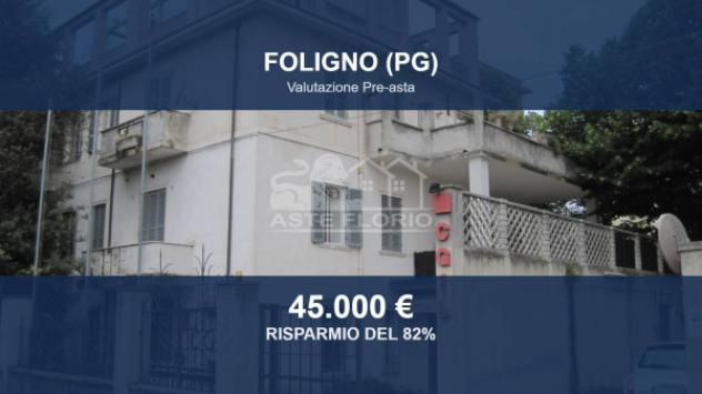 ufficio in vendita a Foligno