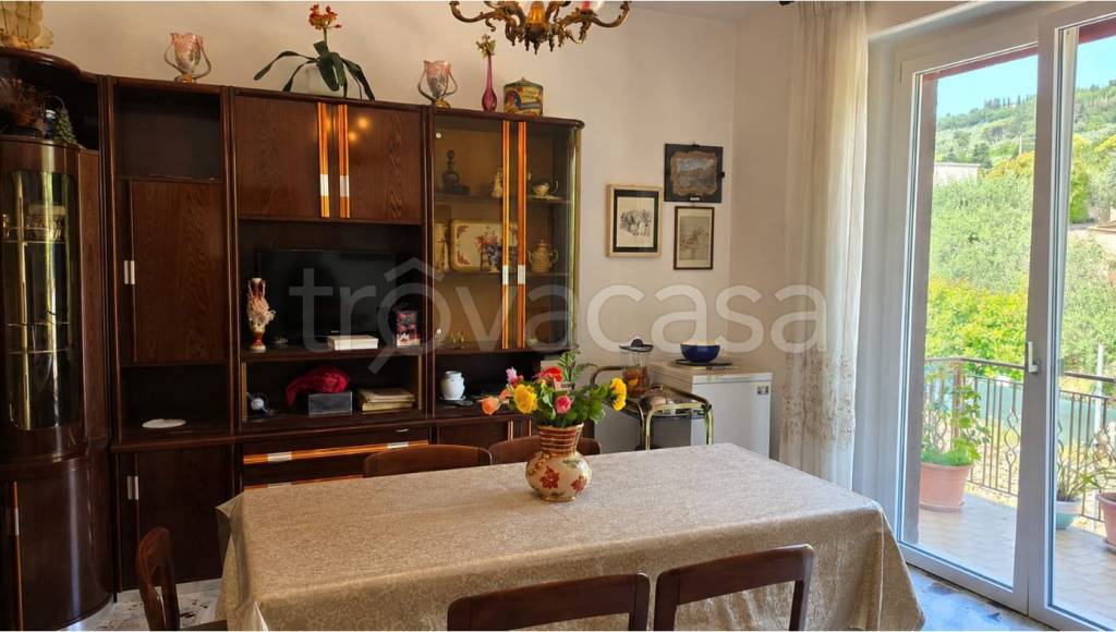 appartamento in vendita a Foligno in zona Colle San Giovanni