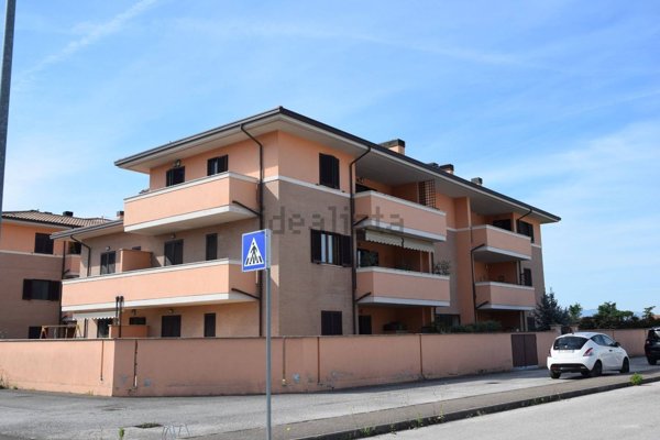 appartamento in vendita a Foligno in zona Paciana