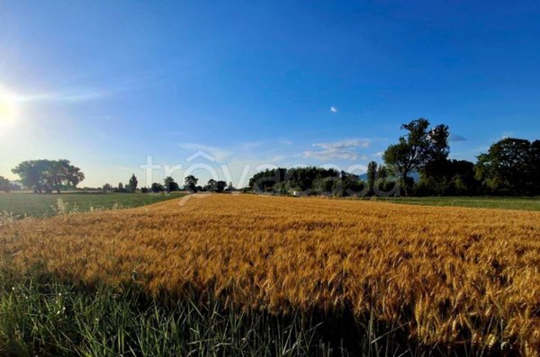 terreno agricolo in vendita a Foligno in zona Cave
