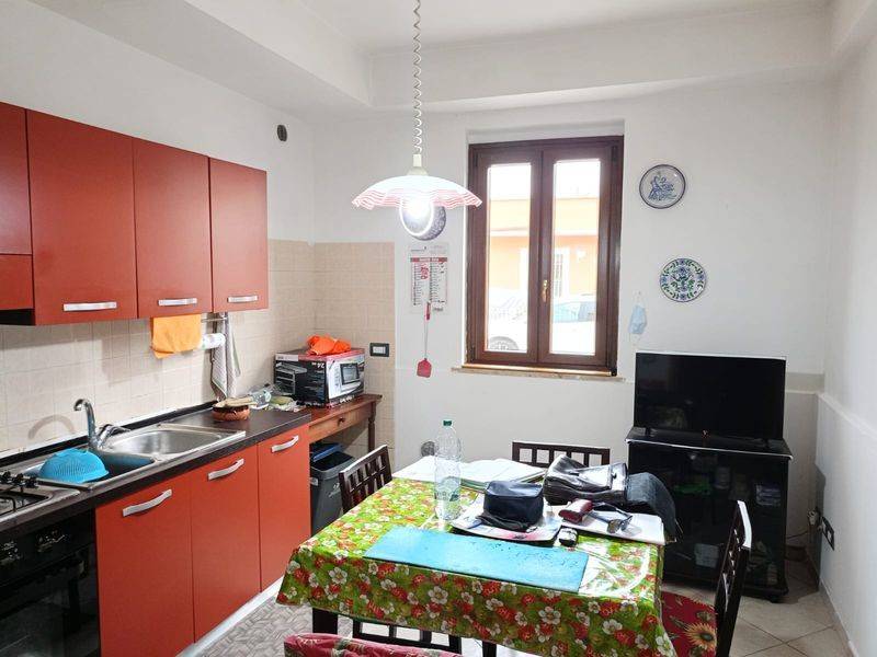 appartamento in vendita a Foligno in zona Sterpete