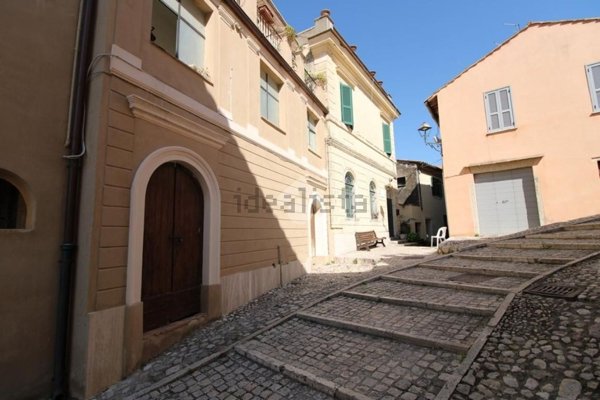 appartamento in vendita a Foligno in zona Cantagalli