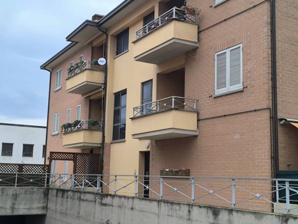 appartamento in vendita a Foligno in zona Vescia
