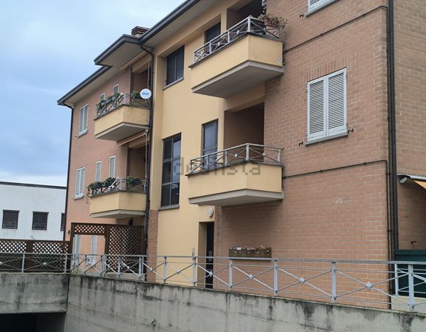 appartamento in vendita a Foligno in zona Vescia