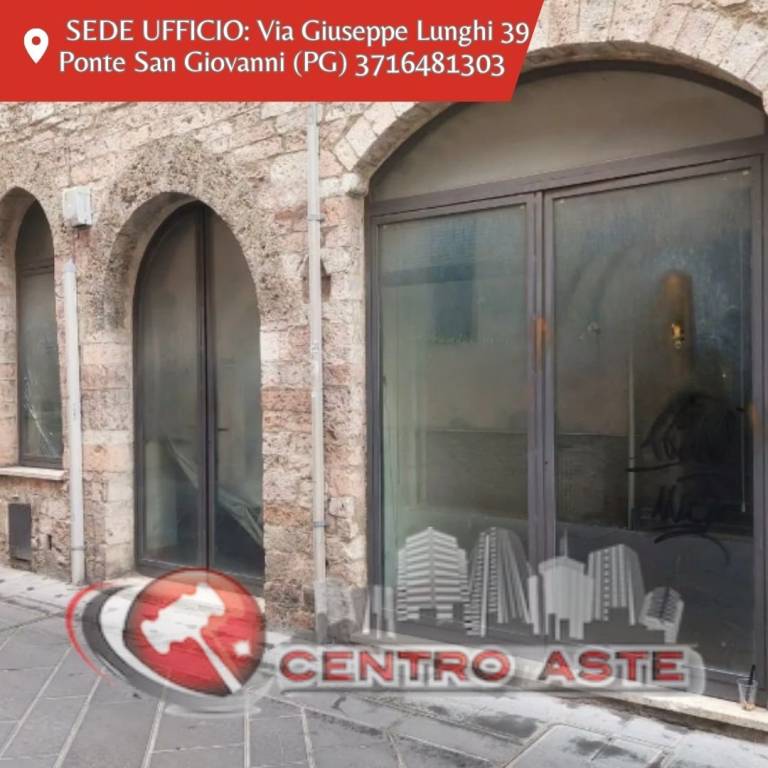 ufficio in vendita a Foligno
