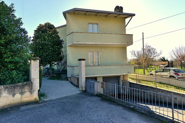 appartamento in vendita a Foligno