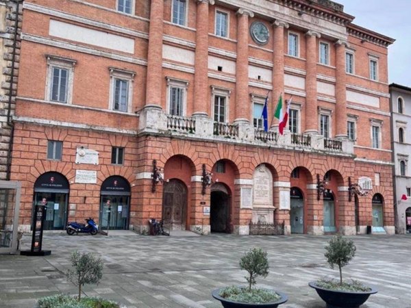 appartamento in vendita a Foligno in zona Montarone