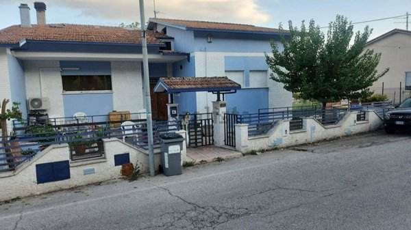 appartamento in vendita a Foligno in zona San Giovanni Profiamma