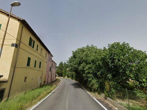terreno edificabile in vendita a Foligno in zona Sterpete