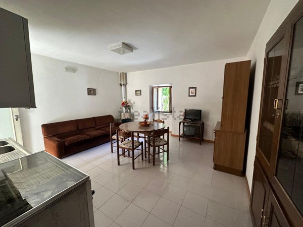 appartamento in vendita a Foligno in zona Rasiglia