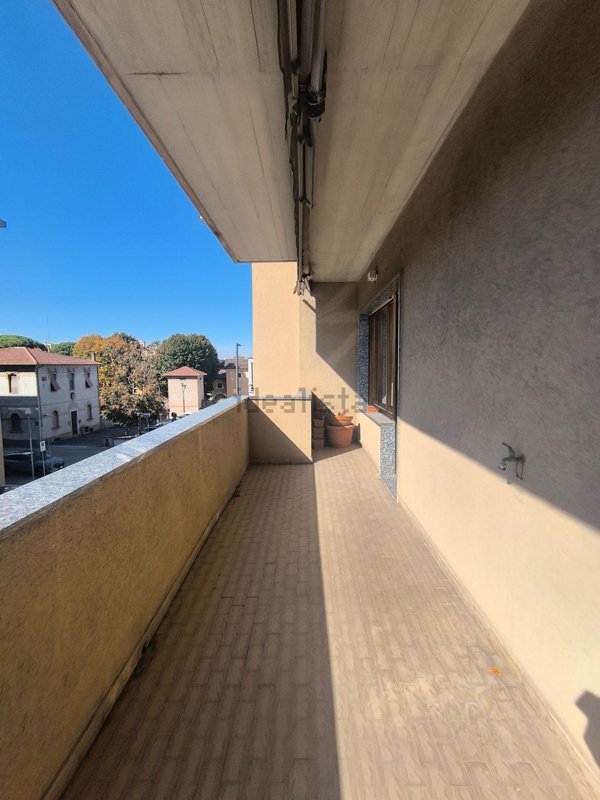 appartamento in vendita a Foligno in zona Sterpete