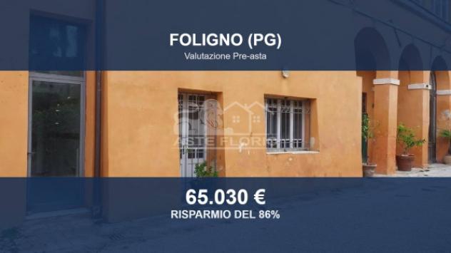 ufficio in vendita a Foligno
