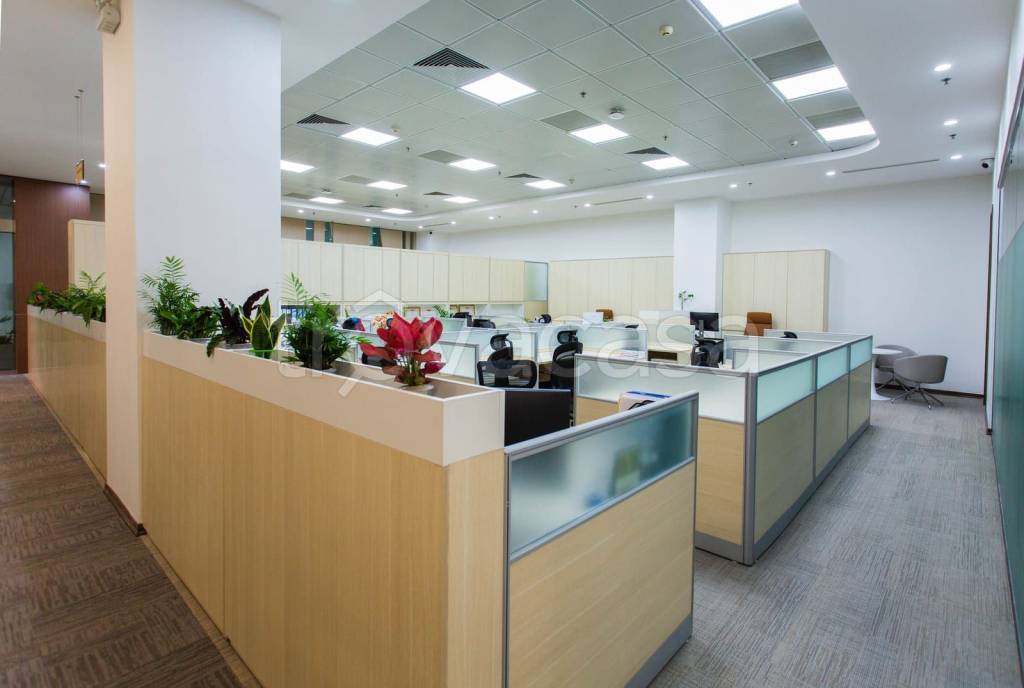 ufficio in vendita a Foligno in zona Montarone