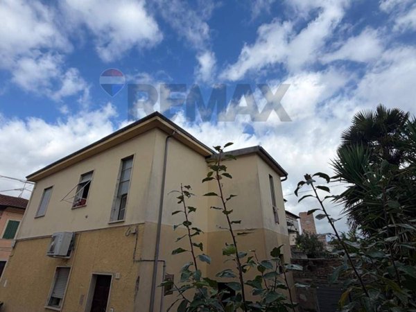 appartamento in vendita a Foligno in zona Sant'Eraclio