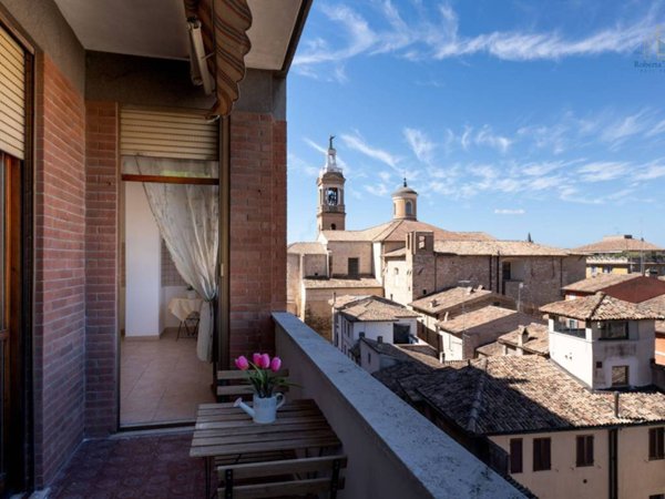 appartamento in vendita a Foligno in zona Cantagalli
