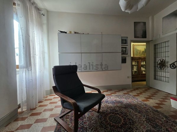 casa indipendente in vendita a Foligno