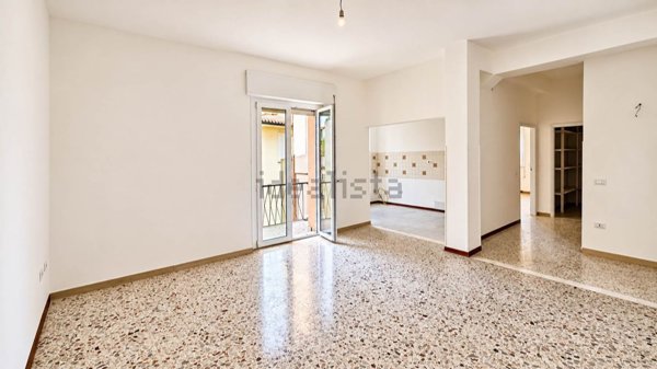 appartamento in vendita a Foligno in zona Paciana