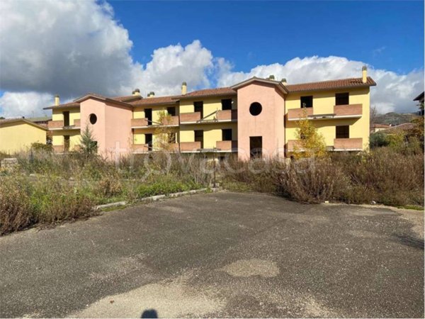 appartamento in vendita a Fossato di Vico in zona Osteria del Gatto