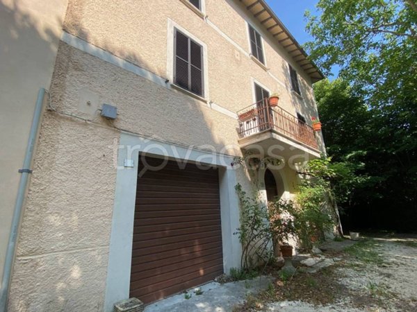 appartamento in vendita a Fossato di Vico