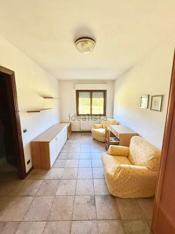 appartamento in vendita a Fossato di Vico in zona Osteria del Gatto