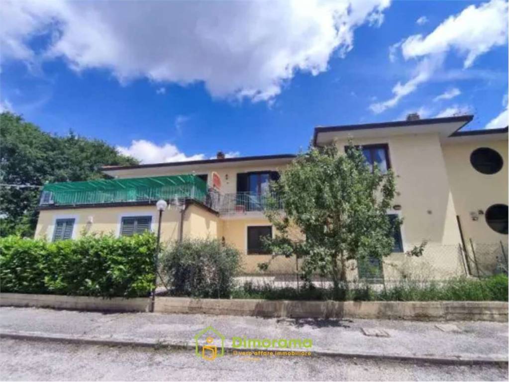 appartamento in vendita a Fossato di Vico