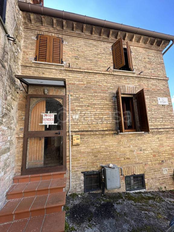 casa indipendente in vendita a Fossato di Vico in zona Colbassano