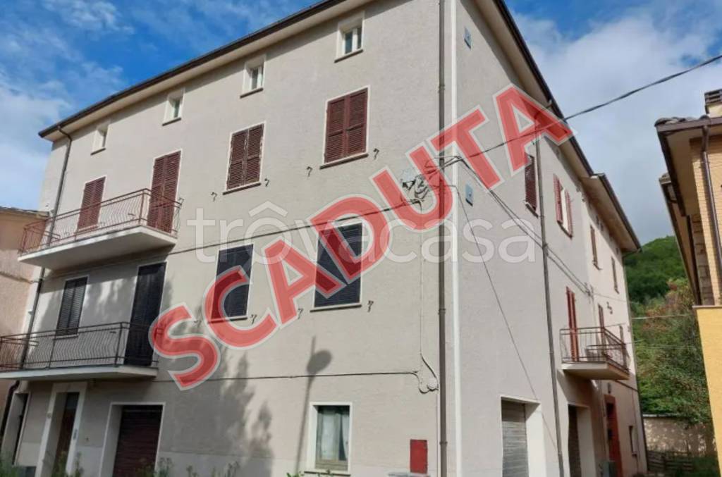 appartamento in vendita a Fossato di Vico