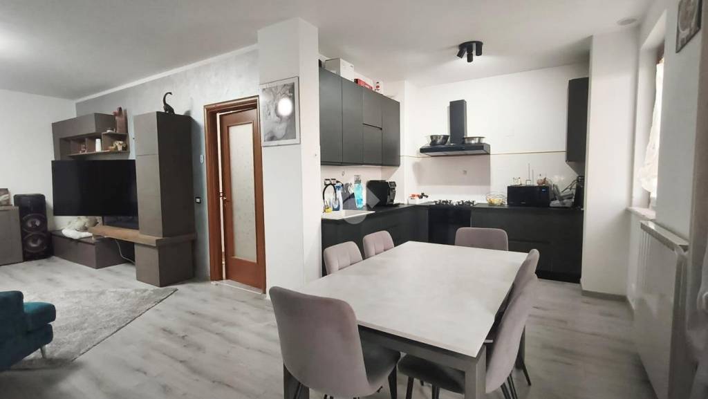 appartamento in vendita a Fossato di Vico