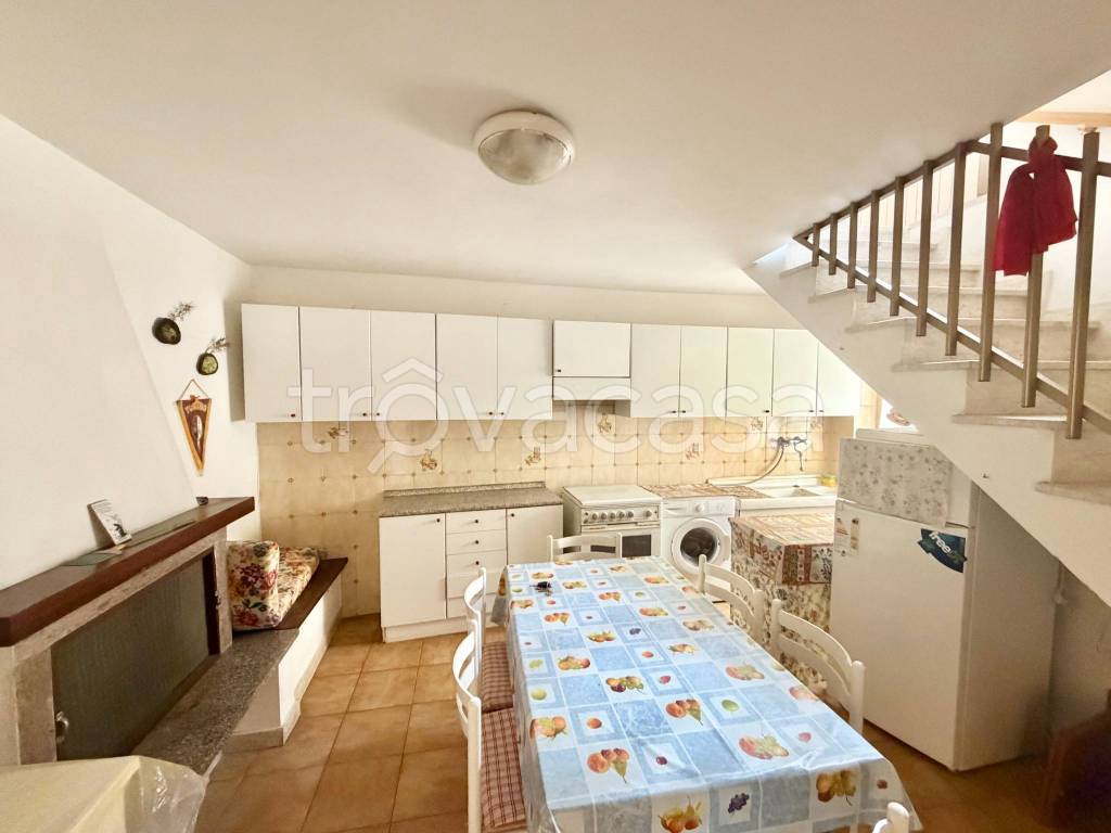 casa indipendente in vendita a Fossato di Vico in zona Purello