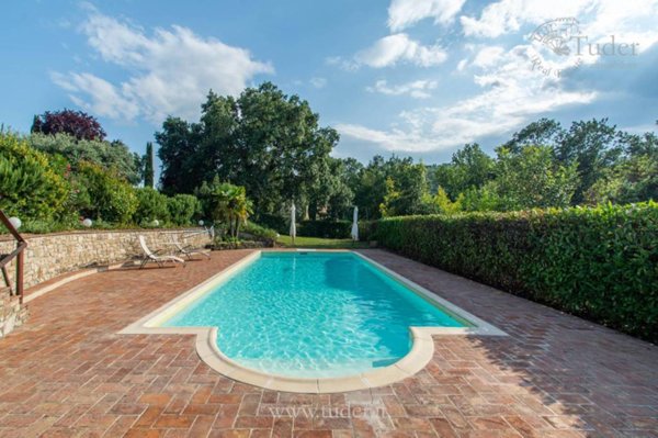 casa indipendente in vendita a Fratta Todina in zona Casaiole/Spineta