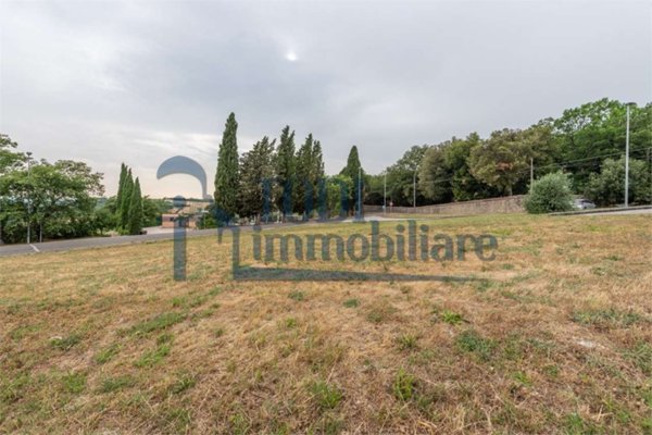 terreno edificabile in vendita a Fratta Todina in zona Casaiole/Spineta