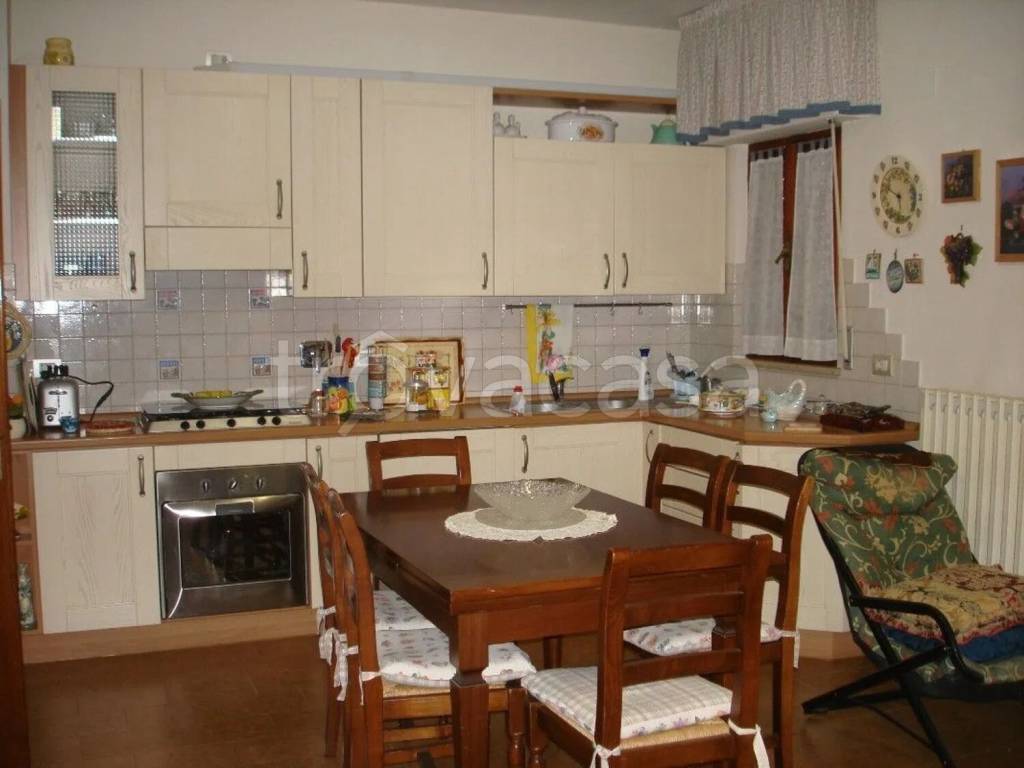 appartamento in vendita a Fratta Todina