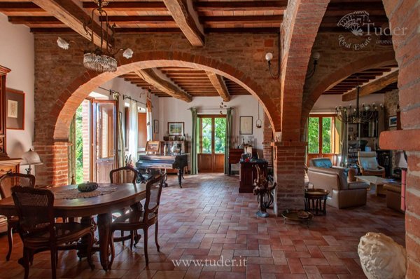 casale in vendita a Fratta Todina